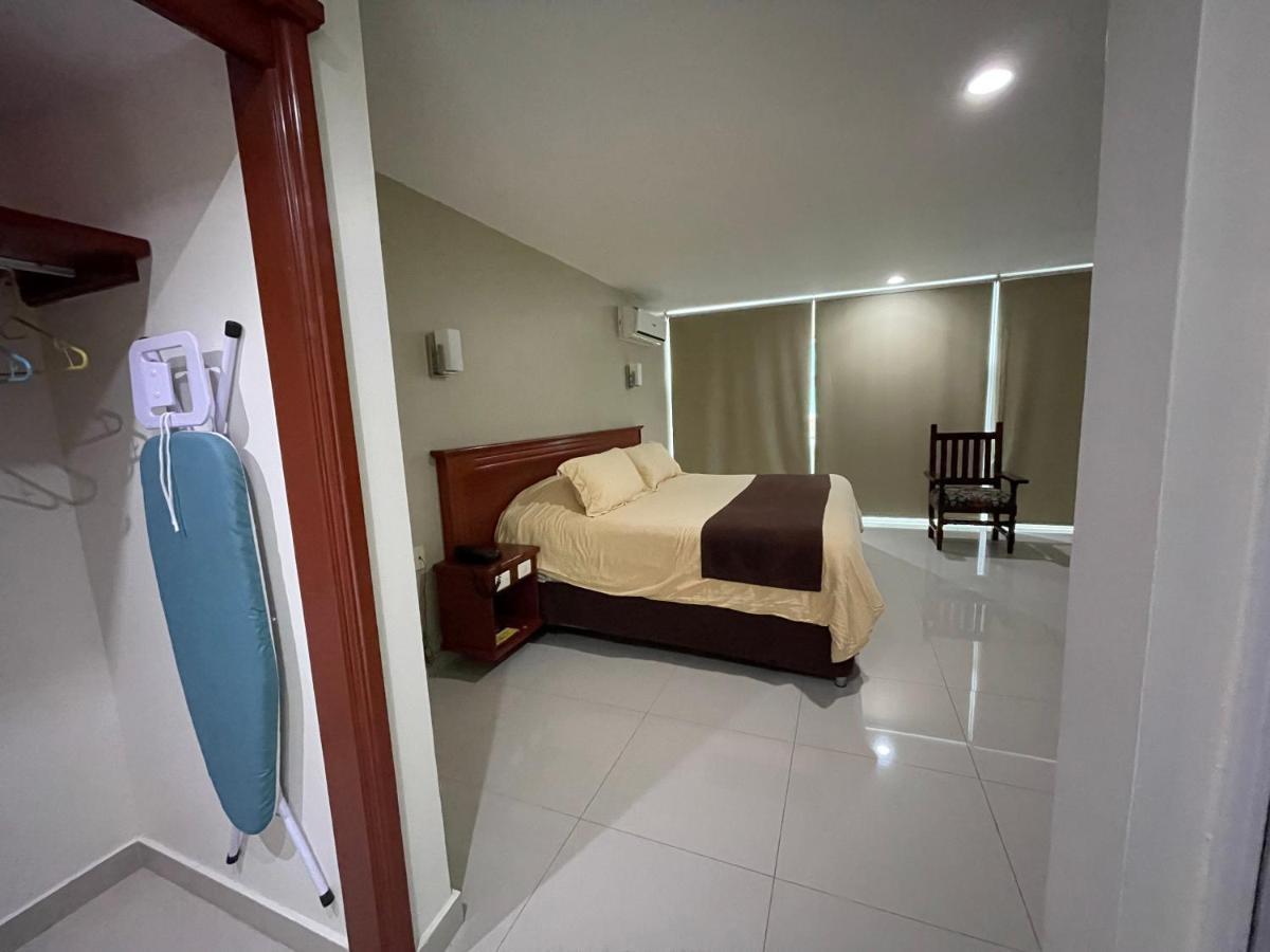 Hotel Latino Sahuayo Eksteriør billede